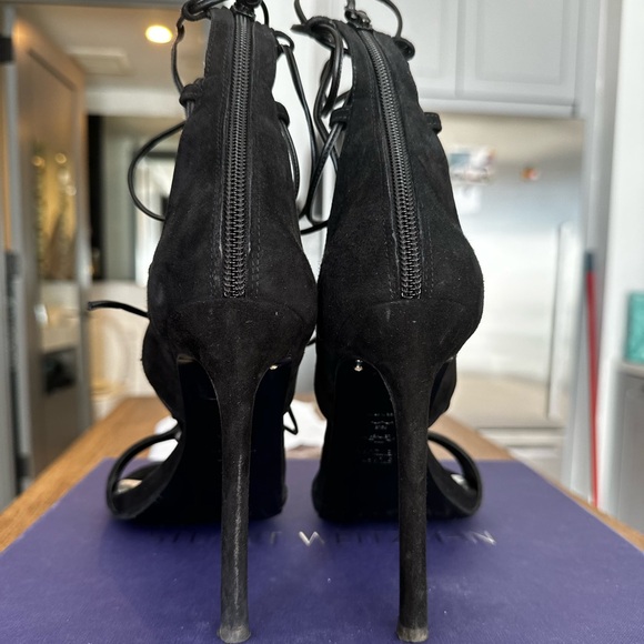 Stuart Weitzman Ghillie Legwrap Lace Up Sandals - Picture 2 of 4